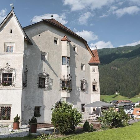 Ansitz Heufler Hotel Rasun di Sopra Kültér fotó