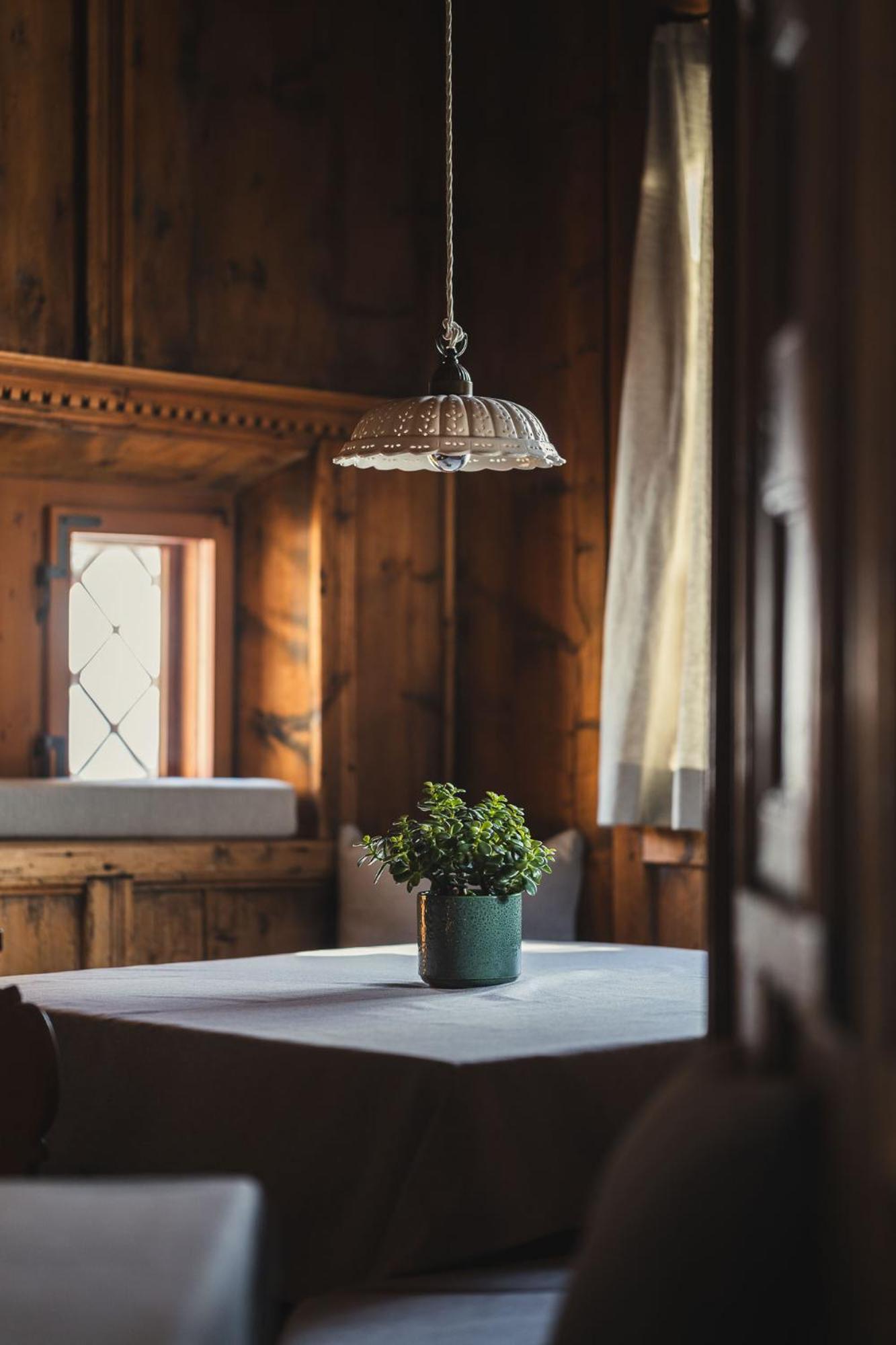 Ansitz Heufler Hotel Rasun di Sopra Kültér fotó
