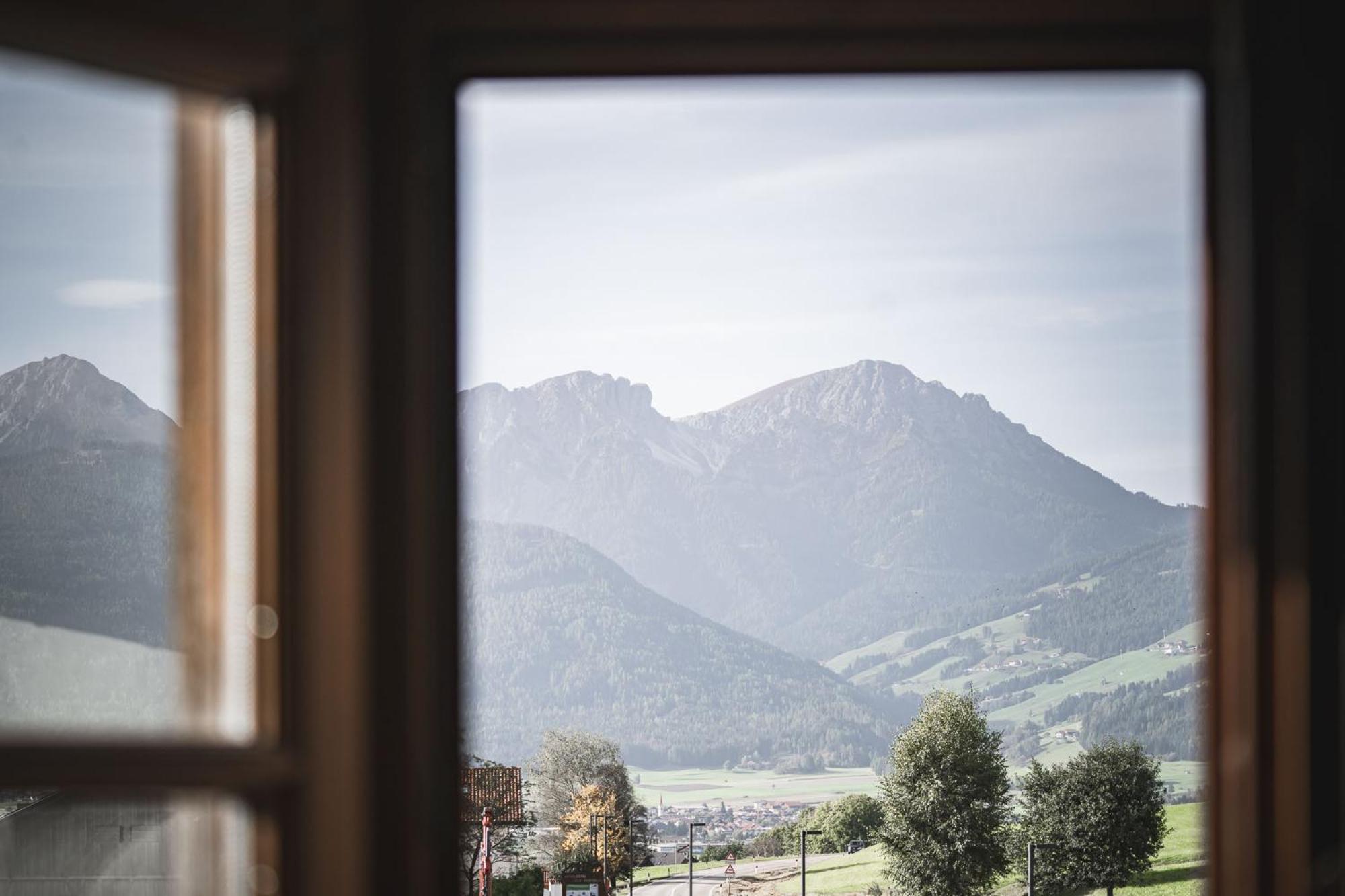 Ansitz Heufler Hotel Rasun di Sopra Kültér fotó